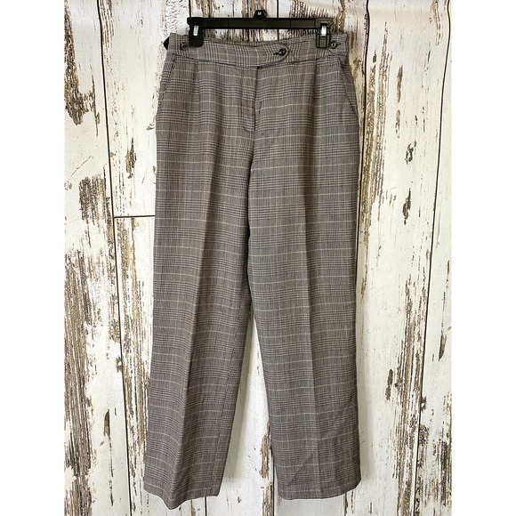 Harve Benard Slacks - Picture 1 of 4